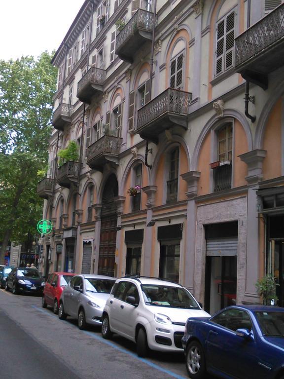 Ferienwohnung Mansarda Porta Nuova Turin Zimmer foto